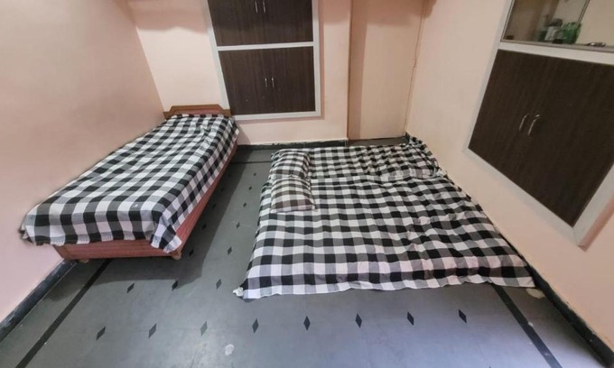 Akalkot House | Guru Datta Guest House
