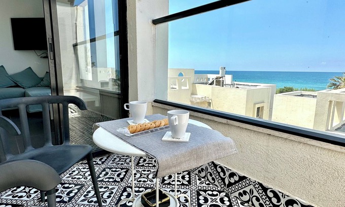 Nahariya Hotel | GW945 Gugel Waves Seaview Apartments