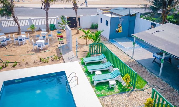 Littoral Department Hotel | Hôtel Amazone