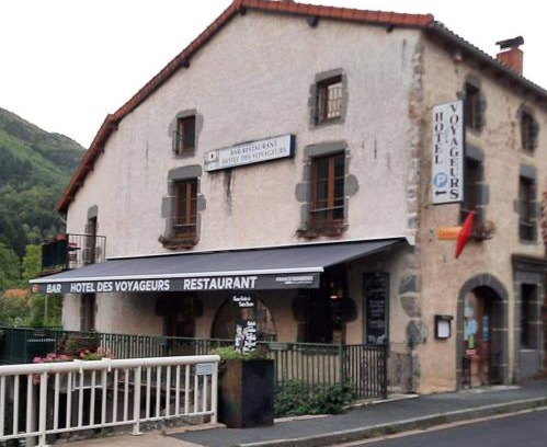 Ferrieres-Saint-Mary Hotel | Hôtel des Voyageurs