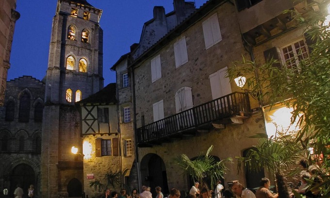Beaulieu-sur-Dordogne Hotel | Hôtel Le Beaulieu