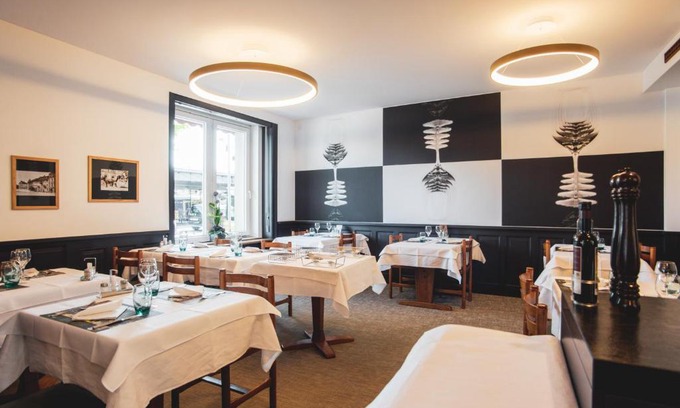 Delemont Hotel | Hôtel Victoria