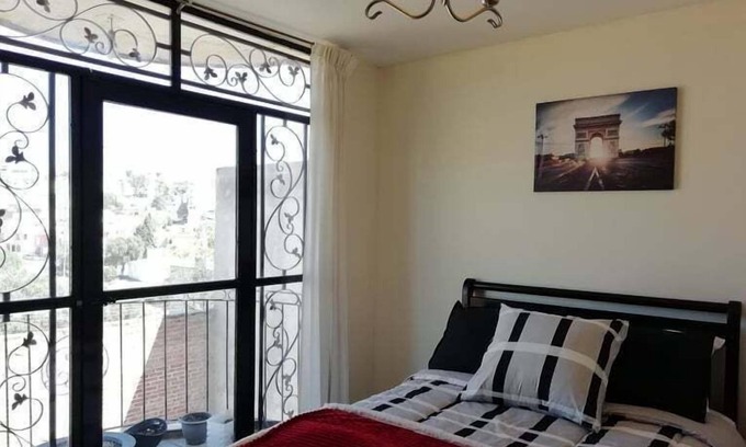 Zacatecas House | Habitacion con vista a la Bufa