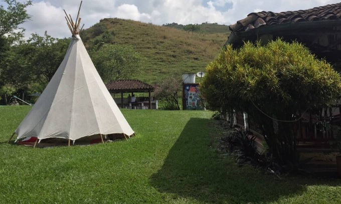 Ginebra Other | HABITACION PARA DOS PERSONAS - Ginebra glamping a 10 minutos de ginebra.