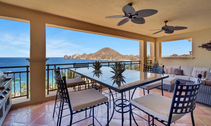 El Medano Ejidal Condo | Hacienda Beach Club Jr. Penthouse Luxury 4BR with incredible views!