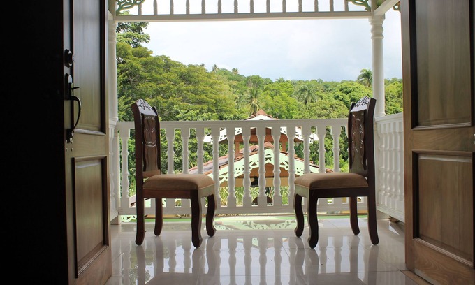 Imbert Villa | Hacienda Casa Cabirma