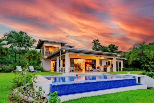 Ciudad Cortes Villa | Hacienda Jaguar - by Pura Villas