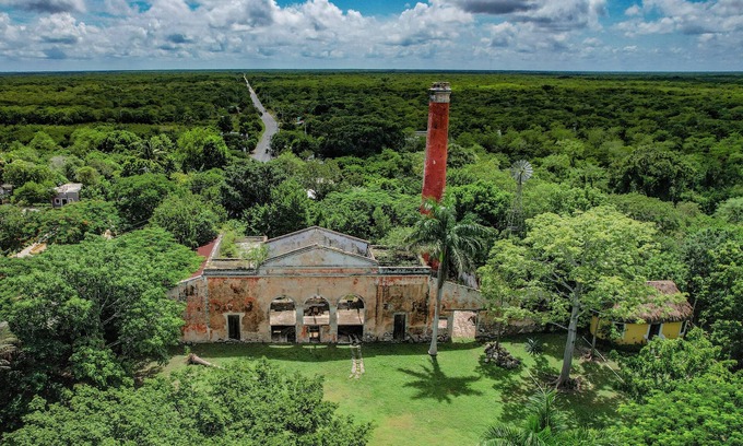 Tecoh House | Hacienda Sabacche. An authentic Yucatan experience with a private cenote.