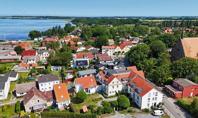 Wiek Apartment | hafennahe 1-Raum-Ferienwohnung mit kleinem Garten - Haus Windland FeWo 24