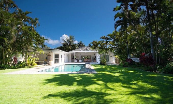 Lanikai House | Hale Maluhia Lanikai - Special On Beautiful Lanikai Home!