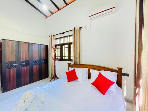 Kamburugamuwa House | Hamilton Mirissa