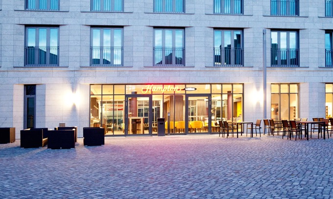 Horde Hotel | Hampton by Hilton Dortmund Phoenix See