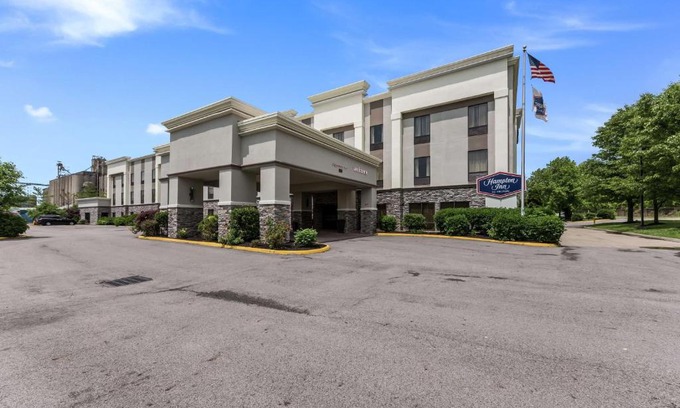 Columbus Hotel | Hampton Inn Columbus I-70E/Hamilton Road