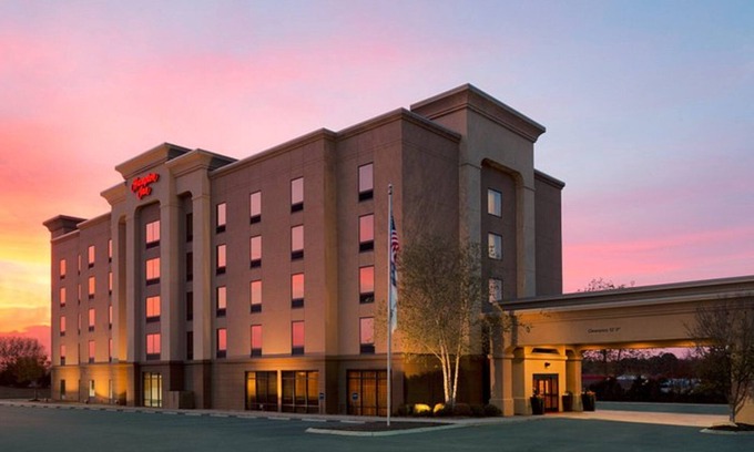 Knoxville Hotel | Hampton Inn Knoxville East