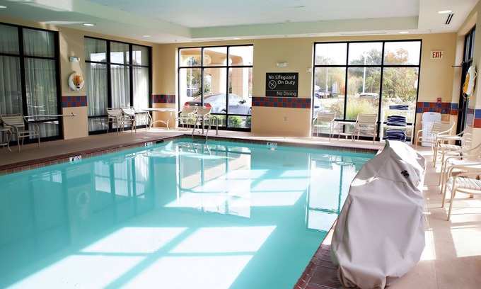 Martin Hotel | Hampton Inn Martin