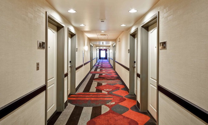 Otterbien Home Hotel | Hampton Inn Middletown