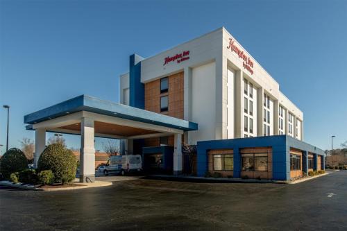 Central Newport News Hotel | Hampton Inn Newport News-Yorktown