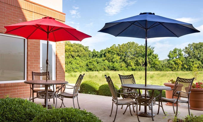 Columbia Hotel | Hampton Inn St. Louis - Columbia