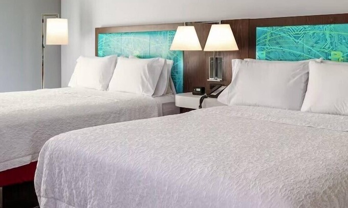 Chico Hotel | Hampton Inn & Suites Chico