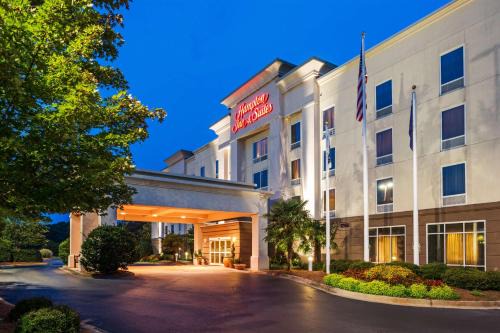 Clinton Hotel | Hampton Inn & Suites Clinton