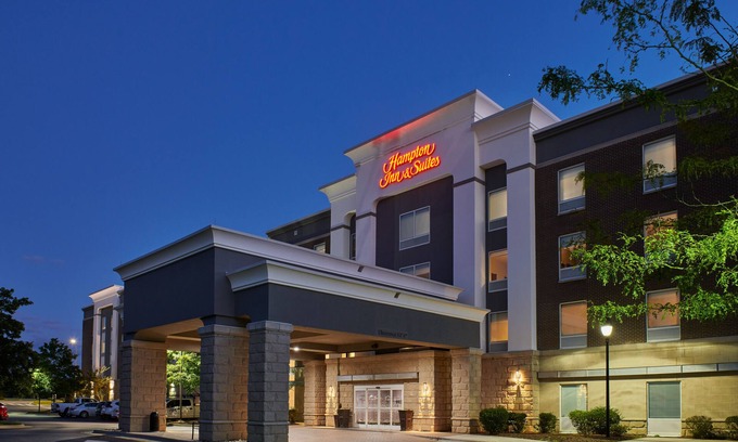 Holly Springs Hotel | Hampton Inn & Suites Holly Springs
