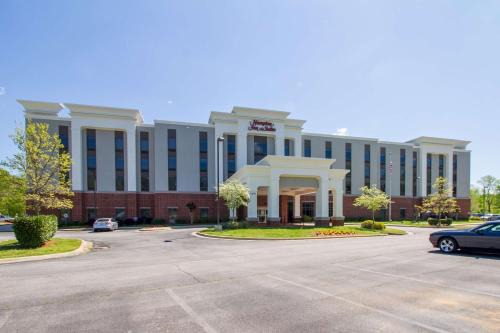 Brownsboro Hotel | Hampton Inn & Suites Huntsville Hampton Cove