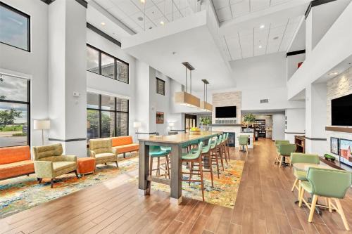 Bristol Hotel | Hampton Inn & Suites Kenosha Pleasant Prairie