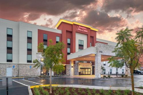 Santa Maria Hotel | Hampton Inn & Suites Santa Maria