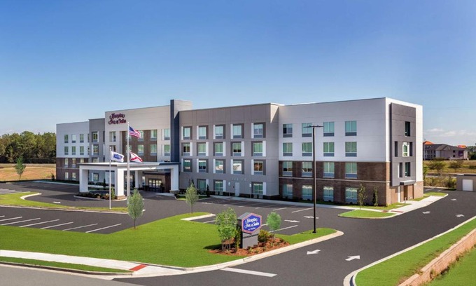 Saraland Hotel | Hampton Inn & Suites Saraland Mobile