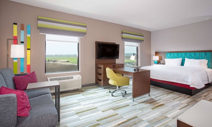 Watsonville Hotel | Hampton Inn & Suites Watsonville
