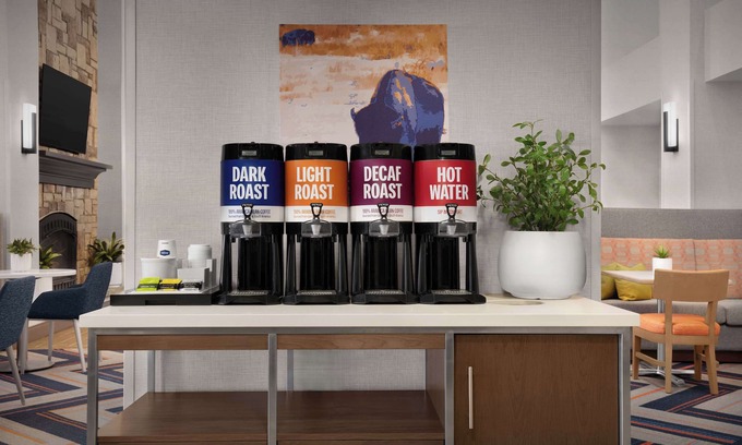 Williston Hotel | Hampton Inn & Suites Williston