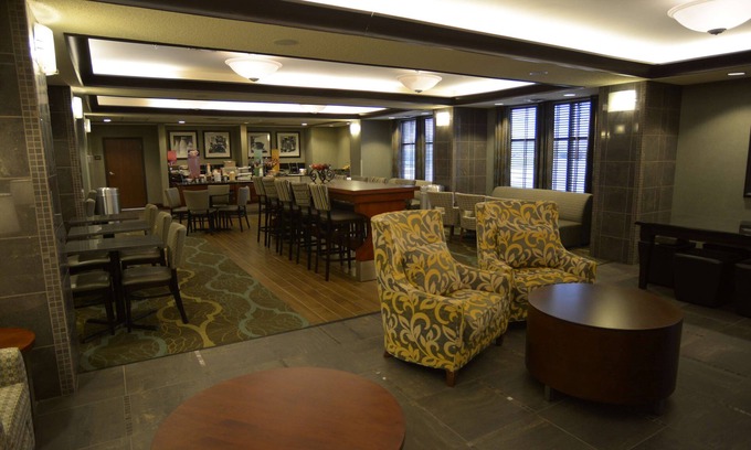 Warsaw Hotel | Hampton Inn Warsaw