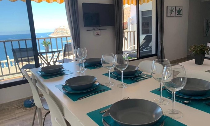 Balito House | Hana House. Spectacular views over