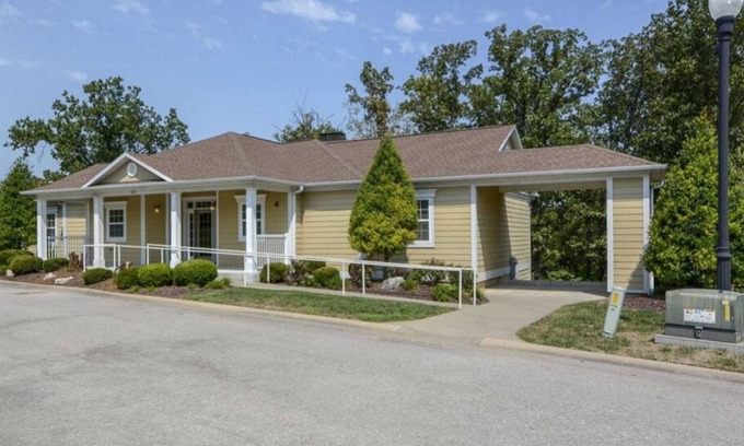 Branson House | Handicap Accessible Branson Hills Villa - You're gonna Love It!