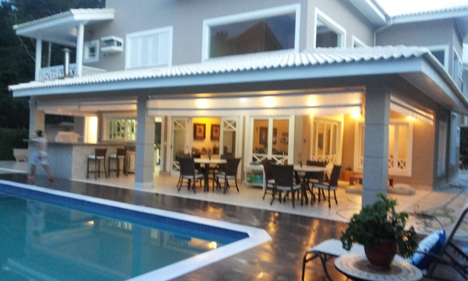 Vista Linda House | HANGA ROA BEACH HOUSE IN GATED COMMUNITY