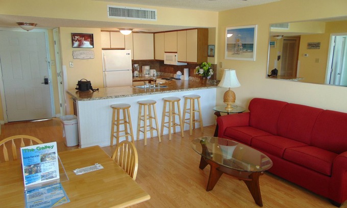 Myrtle Beach Condo | Happiness Comes In Waves 1-bedroom condo in Myrtle Beach