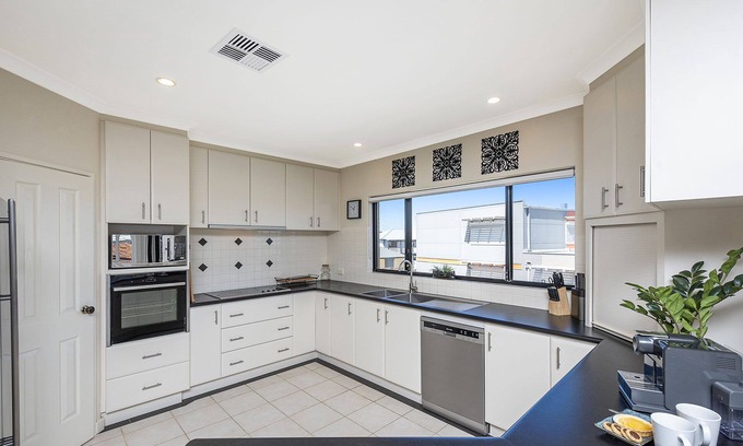 Ledge Point House | Happy Daze - Coastal Oasis