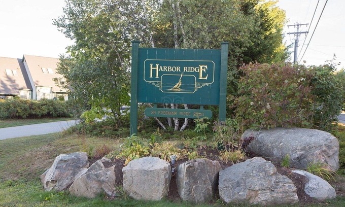 Southwest Harbor Condo | Harbor Ridge Resort - 2BR/2.5BA - Great Location