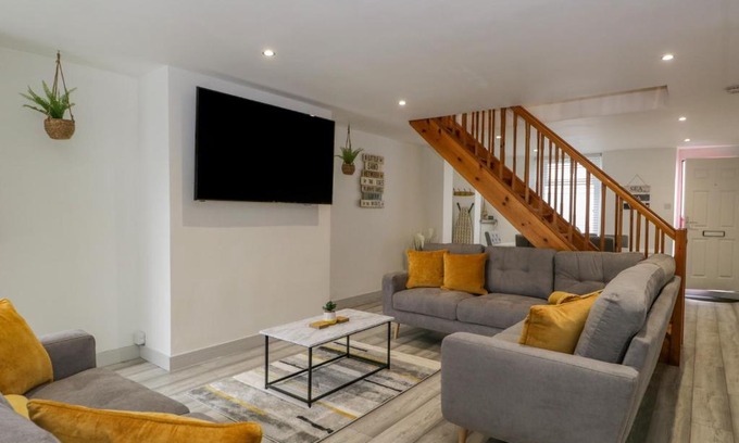 Haverigg House | Harbour Retreat