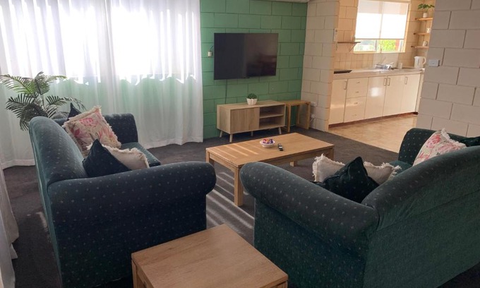 Beresford Apartment | Harbour View 49 Urch Street Unit 6