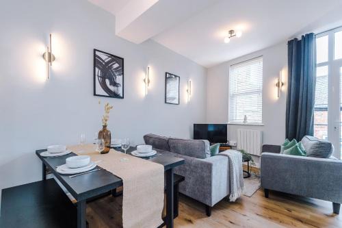 Harrogate City Centre Apartment | Harrogate House Apt 3 - 2 Bed Duplex