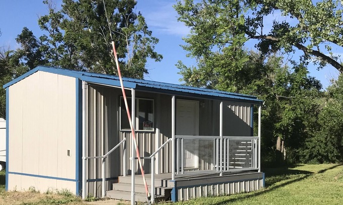 Roy Cabin | Harry's House.Simple Sleeping