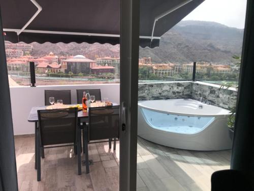 Lomo Quiebre Apartment | Harrys Atico Puerto de Mogan