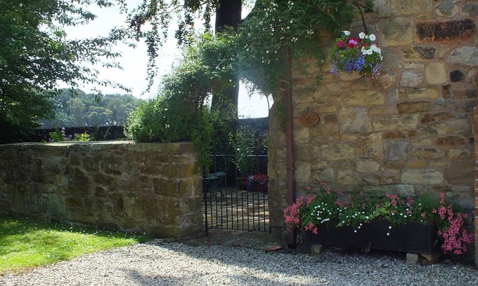 Penycae Cottage | Harvest Cottage sleeps 2