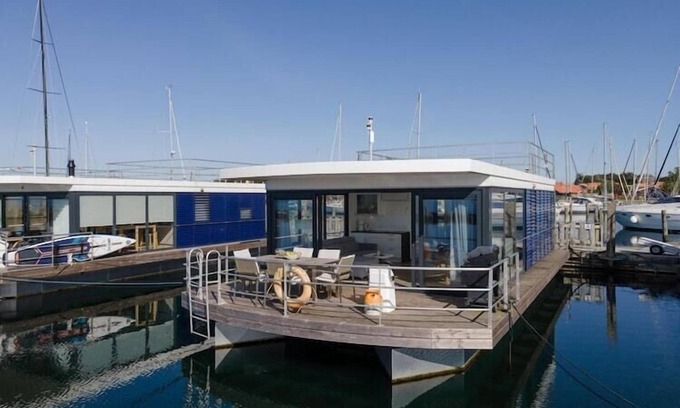 Barth Boat Rental | Hausboot in Barth am Barther Bodden