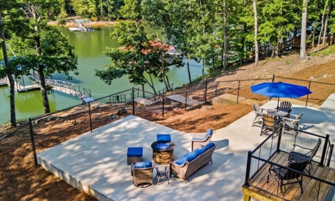 Double Springs House | Haven on Smith Lake Charming 3-bedroom house with WiFi, AC on Smith Lake