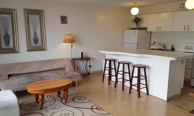 Waikiki Apartment | HAWAII 2 MIN FROM THE BEACH