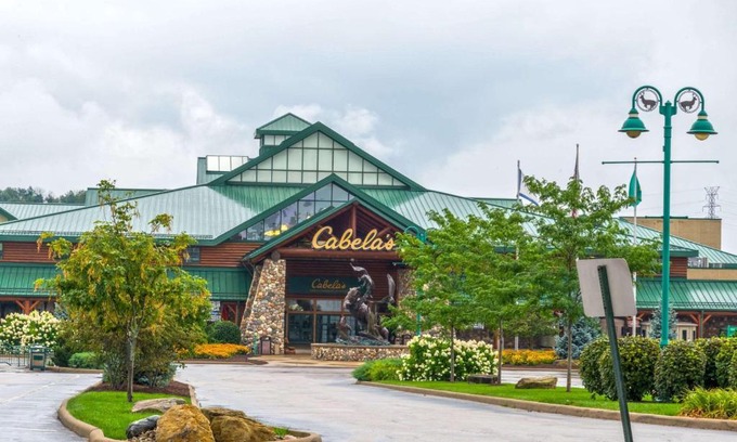 Triadelphia Hotel | Hawthorn Suites by Wyndham Wheeling at The Highlands