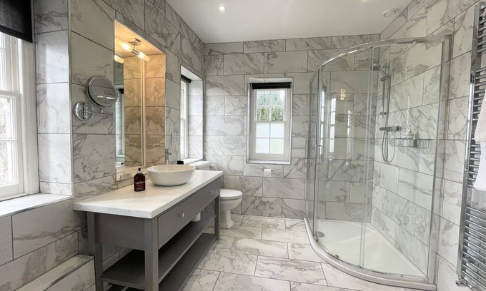 Somerton Apartment | Hazelwood - Luxurious Apartment in Somerton