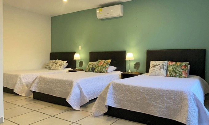 Roldanillo Bed & Breakfast | HB decoración antigua - Aire, Agua Caliente y Wifi